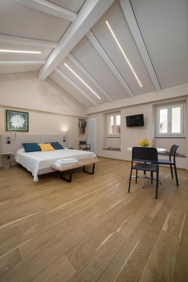 Le Case Di Angelina - Langhe Loft & Suites Farigliano 外观 照片